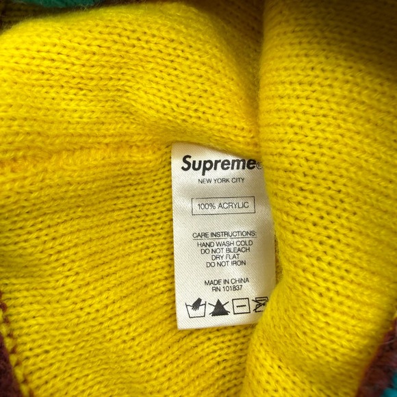 Supreme Wave Pattern Beanie Multi Color Knit Script Logo Winter Hat Mens OS - Picture 5 of 6